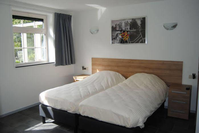 Duinoord Oostkapelle Bed & Breakfast Екстериор снимка